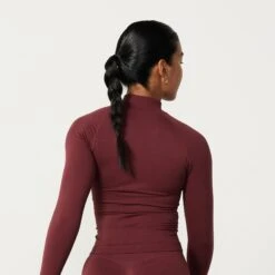 Vanquish Elevate Seamless Burgundy Zip Front Jacket -Vanquish Fitness Shop Elevate2 138