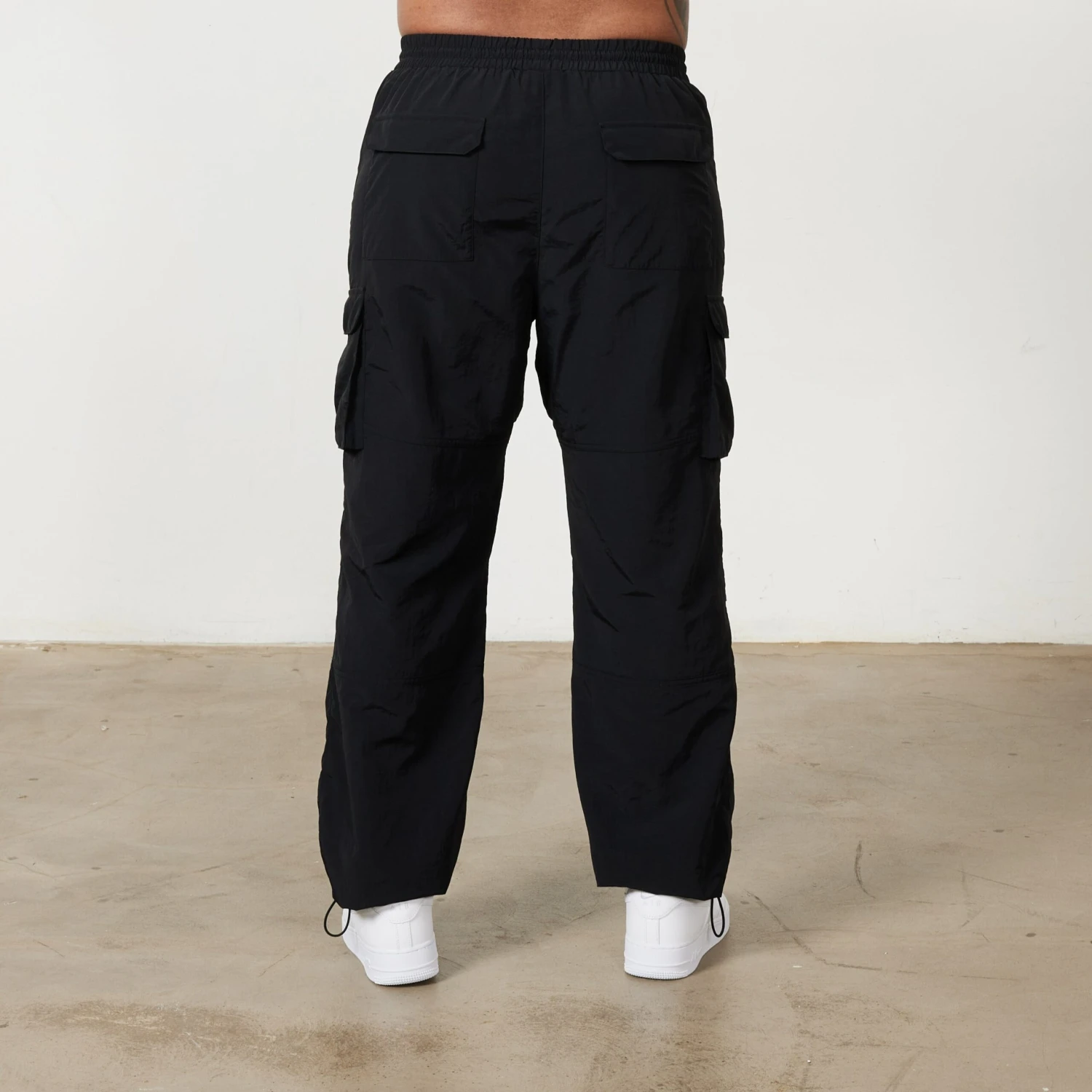 Vanquish Black Cargo Track Pants 2 Vanquish Black Cargo Track Pants - Image 2