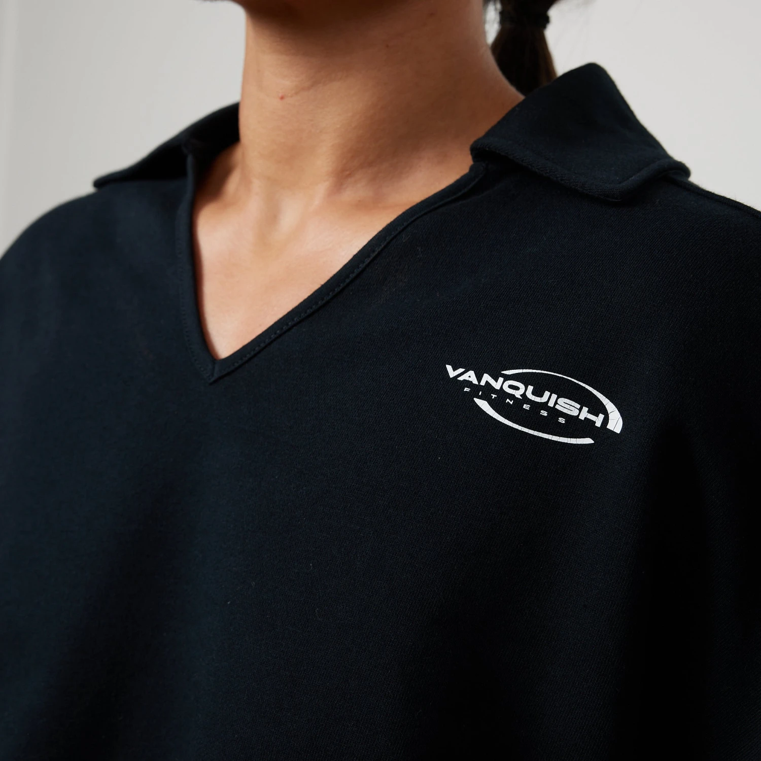 Vanquish Enhance Black Collar Sweatshirt 5 Vanquish Enhance Black Collar Sweatshirt - Image 5