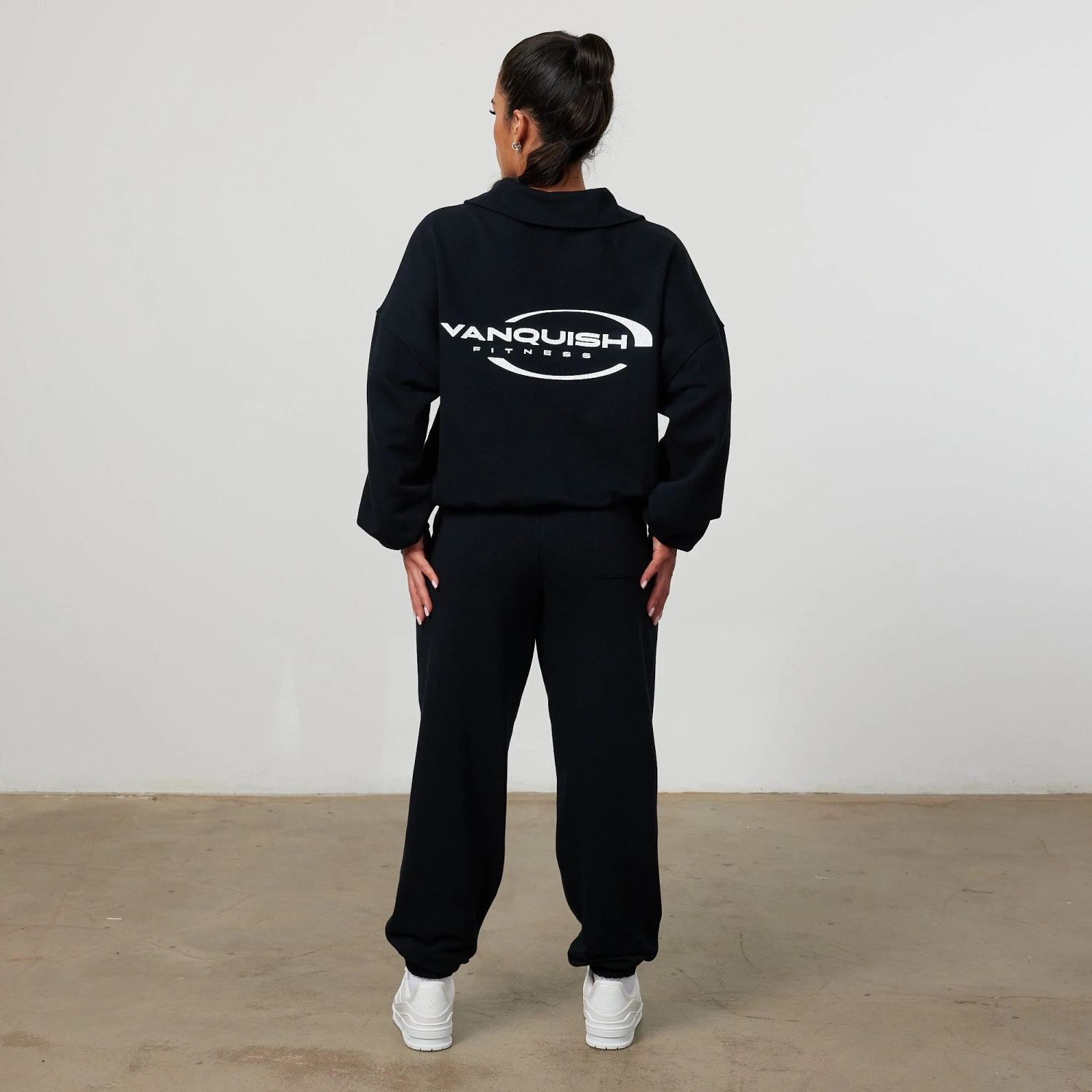 Vanquish Enhance Black Collar Sweatshirt 6 Vanquish Enhance Black Collar Sweatshirt - Image 6