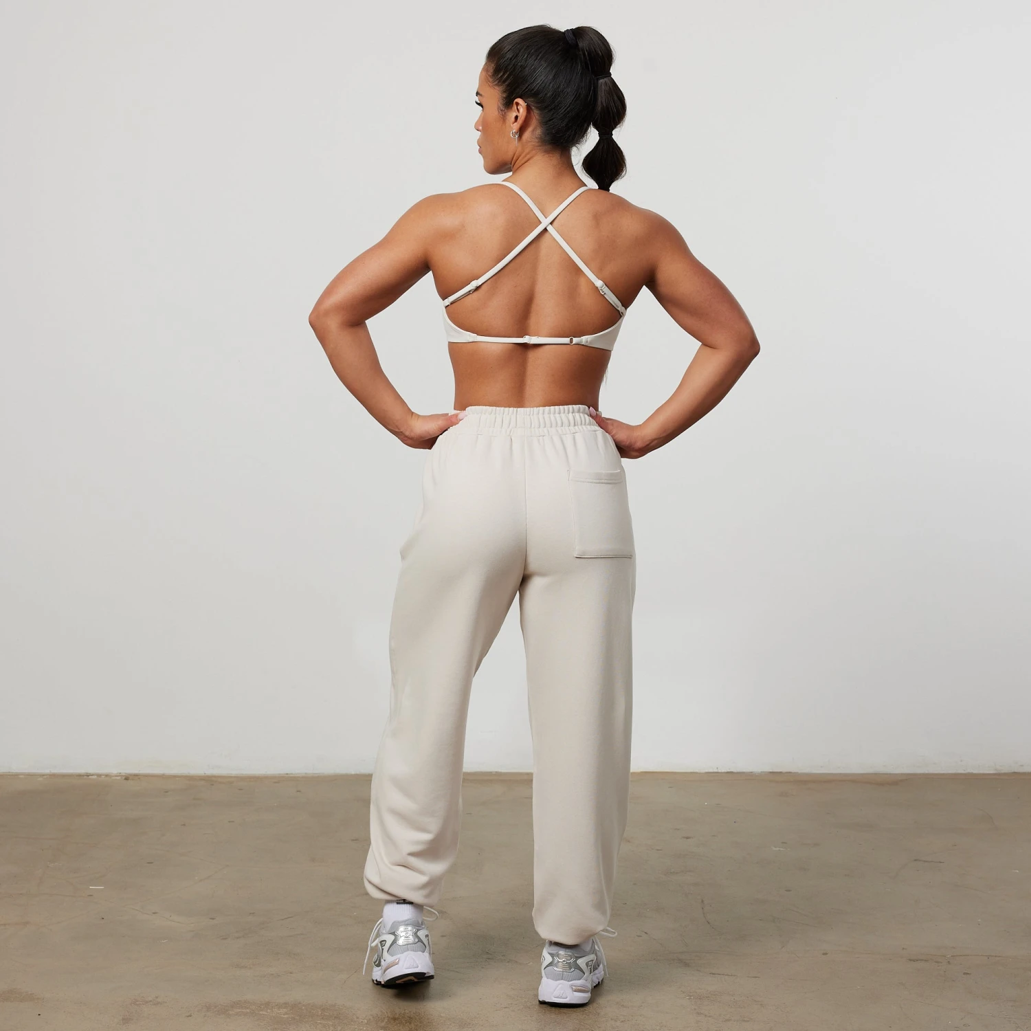 Vanquish Enhance Nude Backless Bra 2 Vanquish Enhance Nude Backless Bra - Image 2