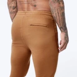 VANQUISH FITNESS | Street Style Plain Logo Joggers & Sweatpants -Vanquish Fitness Shop org 106