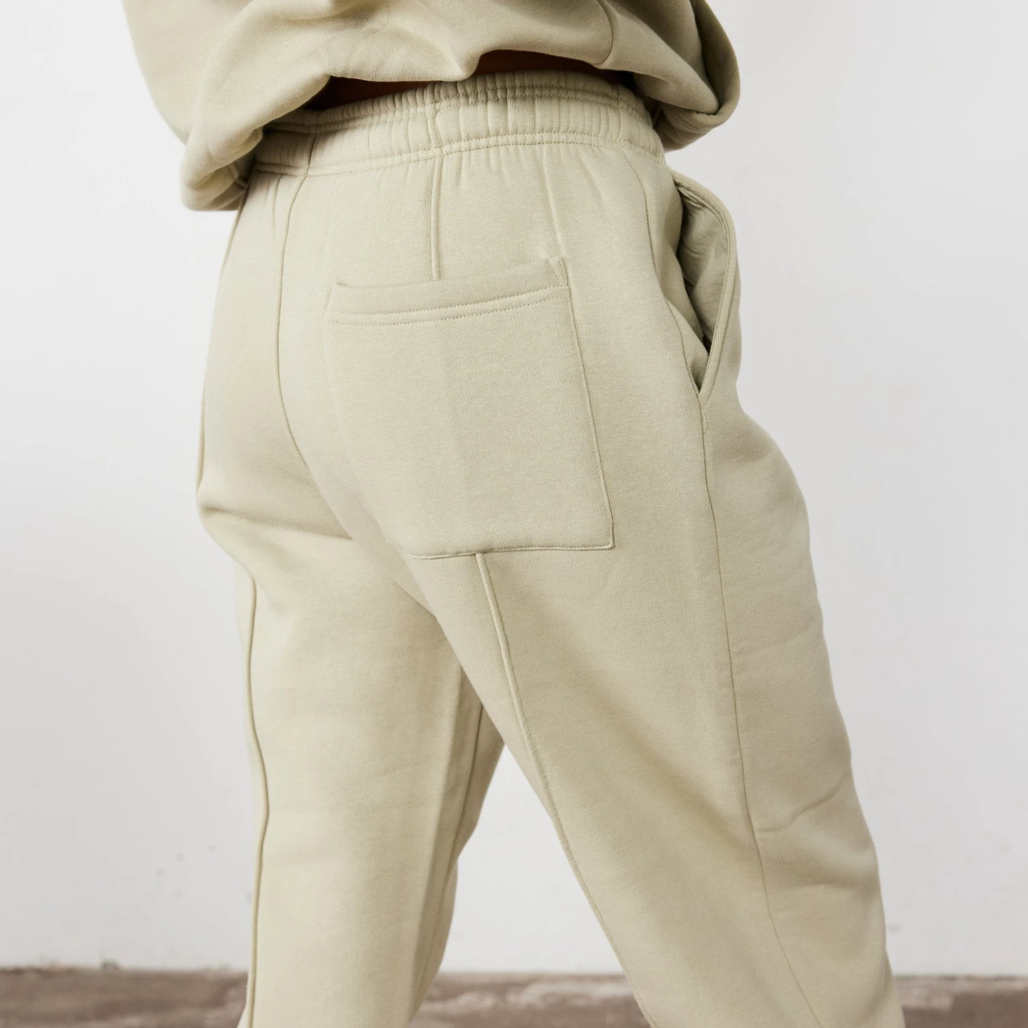 Vanquish Pale Khaki VQFIT Oversized Sweatpants 4 Vanquish Pale Khaki VQFIT Oversized Sweatpants - Image 4