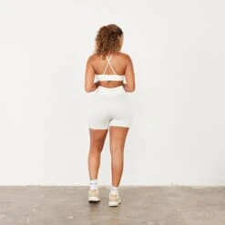 Vanquish Ribbed Seamless Marshmallow Cross Back Low Support Bra -Vanquish Fitness Shop vanquish ribbed seamless marshmallow cross back low support bra 707673